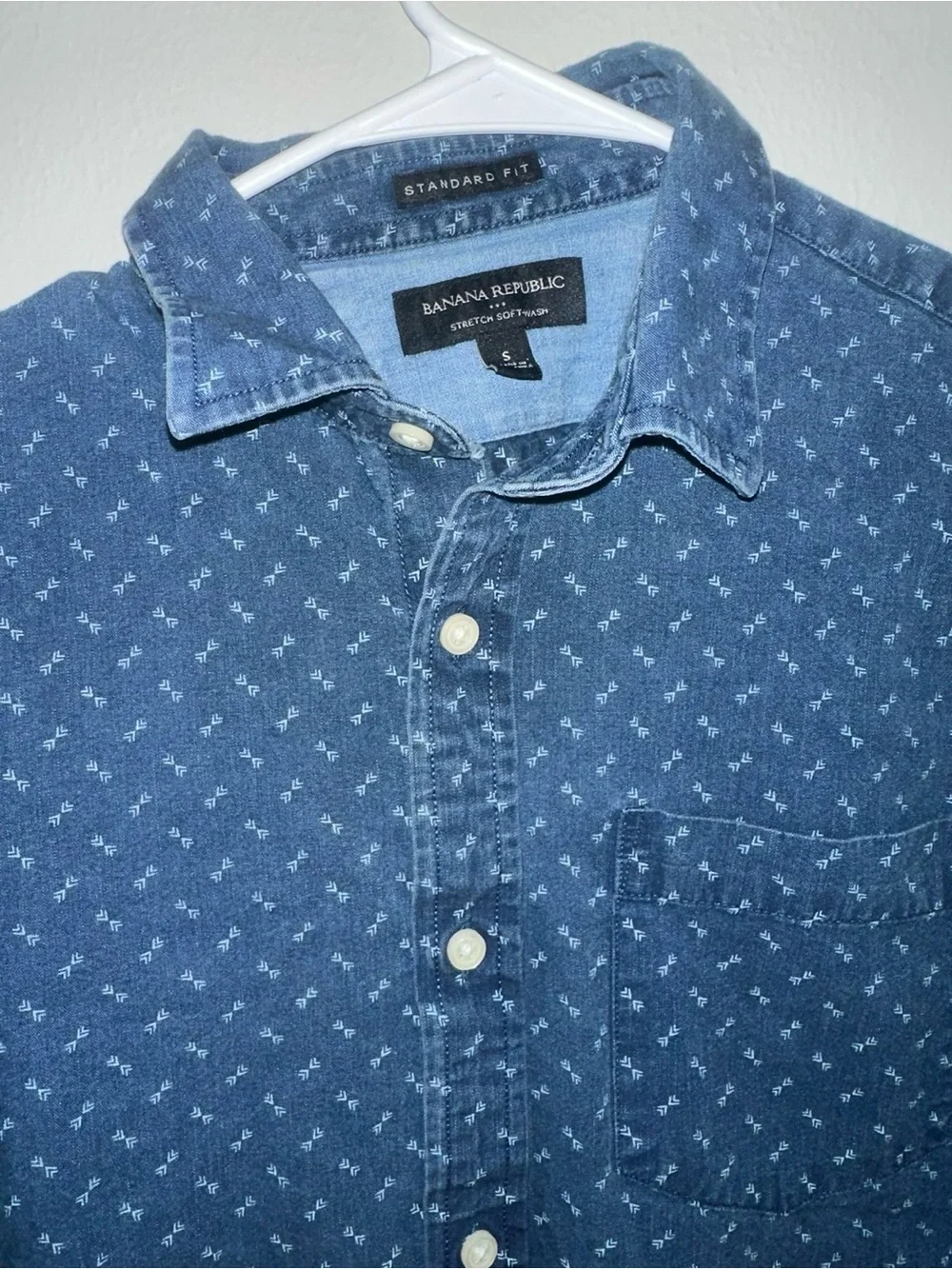 Banana Republic Denim Blue Button Down Shirt